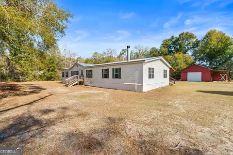 135 Lee Ave, Brooklet, GA 30415