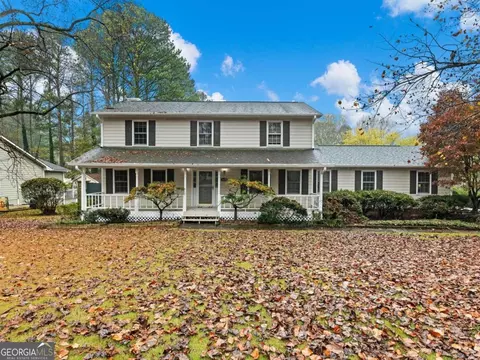 4472 Shiloh Hills Dr, Snellville, GA 30039