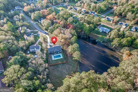 375 Pebbleridge Rd NW, Milledgeville, GA 31061