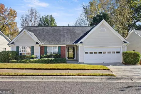 4016 Mcpherson Dr, Acworth, GA 30101