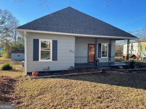 3311 21st St, Valley, AL 36854