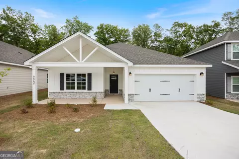 9864 Paddock Ct, Midland, GA 31820