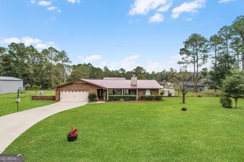 132 Pleasant Way, Jesup, GA 31545