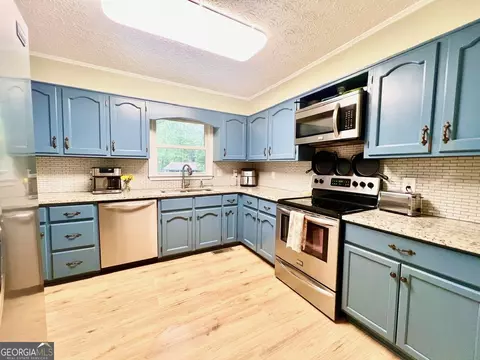1011 Elder Ridge Dr, Bishop, GA 30621 photo 3