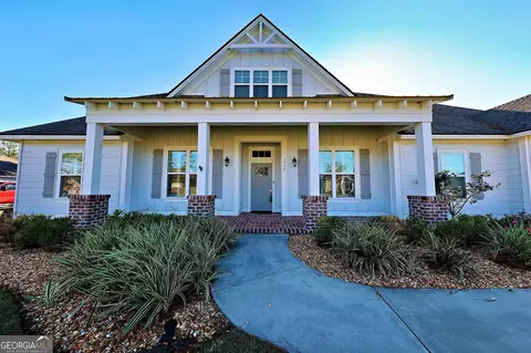 7337 Tillman Branch Dr, Hahira, GA 31632