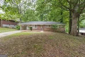 1183 SW Woodleigh Rd SW, Marietta, GA 30008