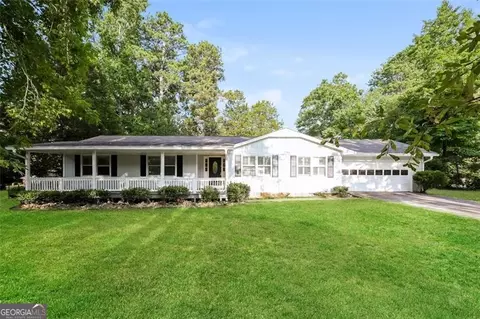 2178 Chester Cir, Conyers, GA 30013