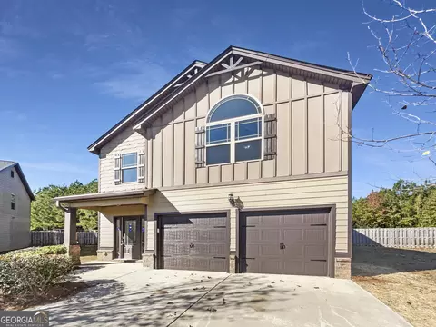767 Effendi Pl, Fairburn, GA 30213