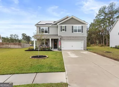 27 Wedge Cir, Richmond Hill, GA 31324