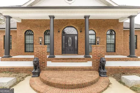 Exterior - 100 Parks Rdg, Dublin, GA 31021 photo 5 of 10