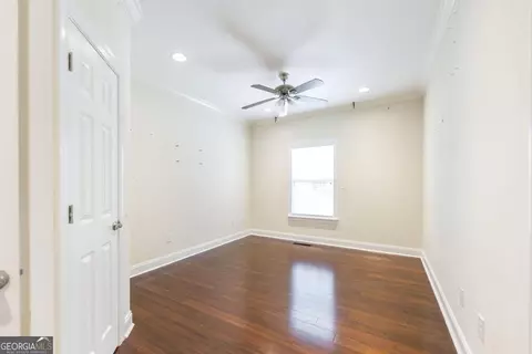 Bedroom - 100 Parks Rdg, Dublin, GA 31021 photo 2 of 3