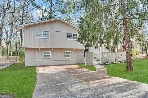 685 Sheppard Rd, Stone Mountain, GA 30083