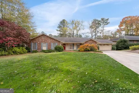 4845 Lansbury Dr, Sandy Springs, GA 30342