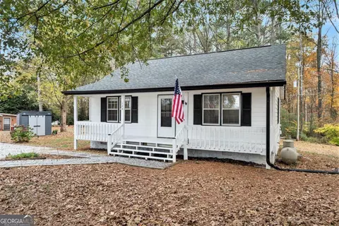124 Lummus Rd, Cumming, GA 30040