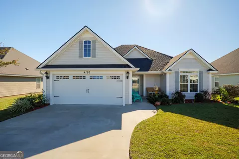 4193 Parker Trl, Hahira, GA 31632