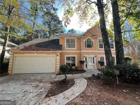 654 Mountain Hbr, Stone Mountain, GA 30087