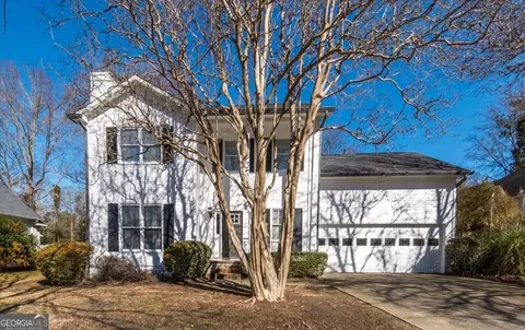 3157 Stinsonville Rd, Macon, GA 31204