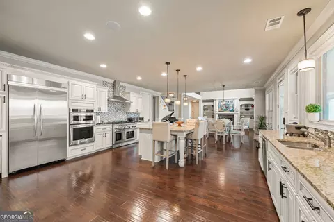 Kitchen - 957 Fire Thorn Dr, Hampton, GA 30228 photo 1 of 3