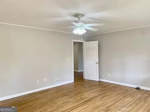 188 Valley Dr, Toccoa, GA 30577 photo 3