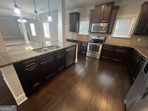 245 Regency Pl, Covington, GA 30016 photo 9
