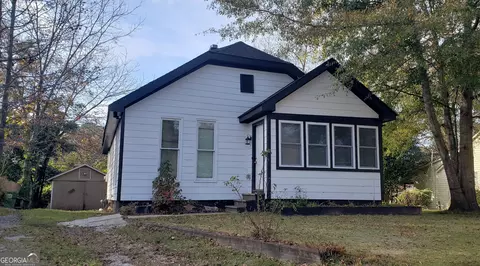 227 Oak St, Hogansville, GA 30230