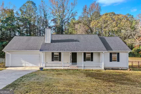 187 Nicki Ct, Hampton, GA 30228