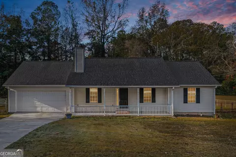 187 Nicki Ct, Hampton, GA 30228 photo 2