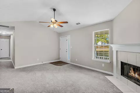 187 Nicki Ct, Hampton, GA 30228 photo 8