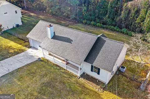 187 Nicki Ct, Hampton, GA 30228 photo 4