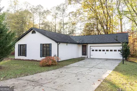 175 Jennifer Ln, Carrollton, GA 30116