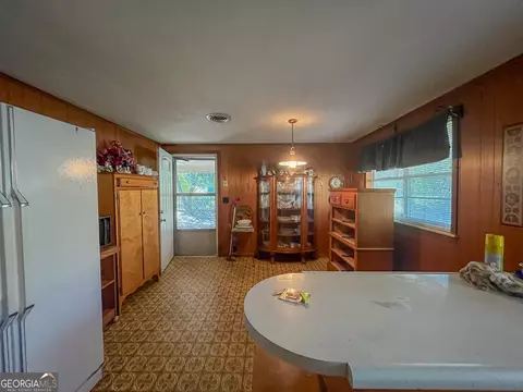 100 Maple Dr, Dublin, GA 31021 photo 10