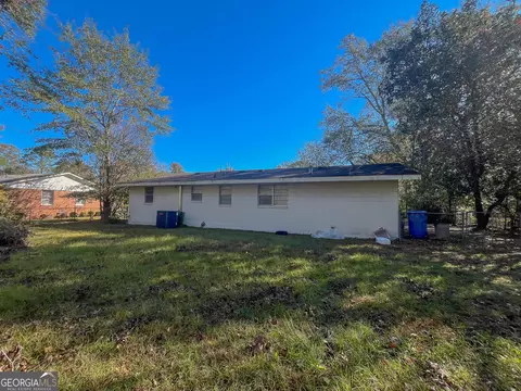 100 Maple Dr, Dublin, GA 31021 photo 6