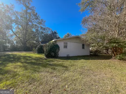 100 Maple Dr, Dublin, GA 31021 photo 7