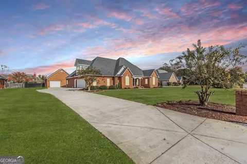 204 Martin Ter, Kathleen, GA 31047