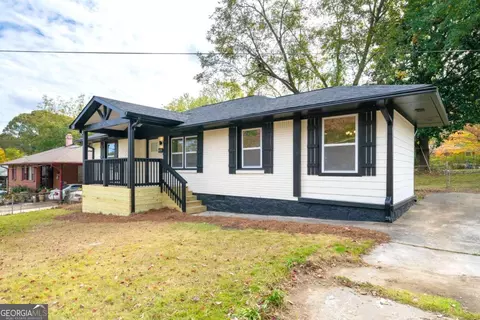 809 Northview Dr, Forest Park, GA 30297