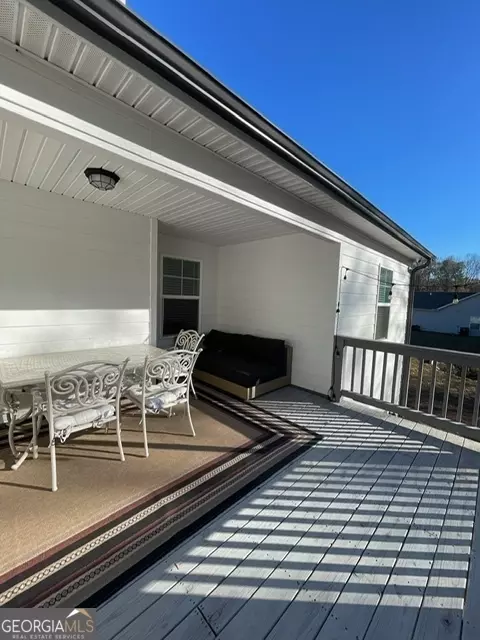 Exterior - 319 Lokeys Ln, Bethlehem, GA 30620 photo 6 of 9