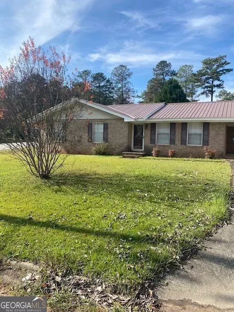 2402 River Ridge Rd, Milledgeville, GA 31061