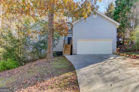 3065 Cove Crossing Dr, Lawrenceville, GA 30045