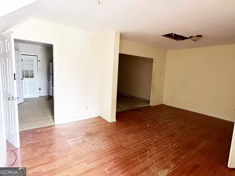 926 Old Mill Pt #E, Monroe, GA 30655 photo 2