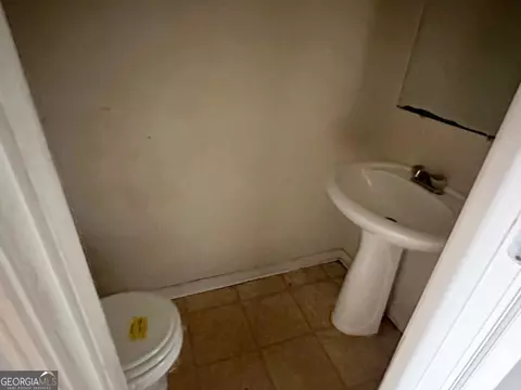 926 Old Mill Pt #E, Monroe, GA 30655 photo 5