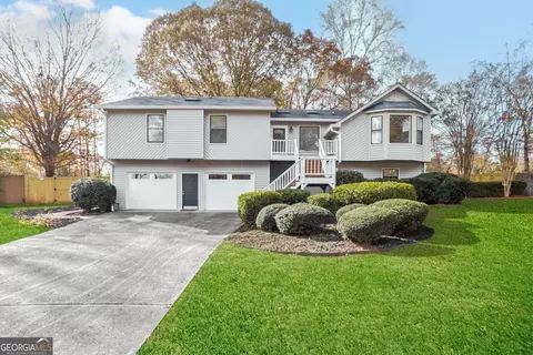 6187 Brookside Ln, Acworth, GA 30102