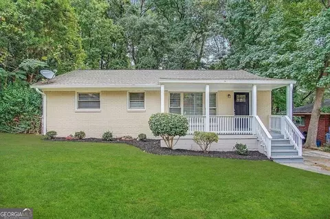 2228 SW Springdale Cir, Atlanta, GA 30315