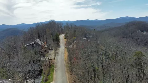 2 Grey Fox Trail, Clayton, GA 30525