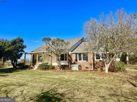 1556 Columbus Hwy, Hawkinsville, GA 31036