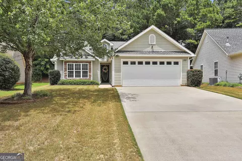 195 Hunterian Pl, Newnan, GA 30265