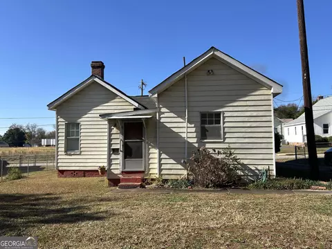202 Fair St, Lagrange, GA 30241 photo 3