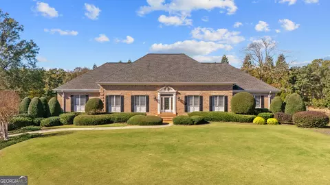 9295 Riverclub Pkwy, Johns Creek, GA 30097