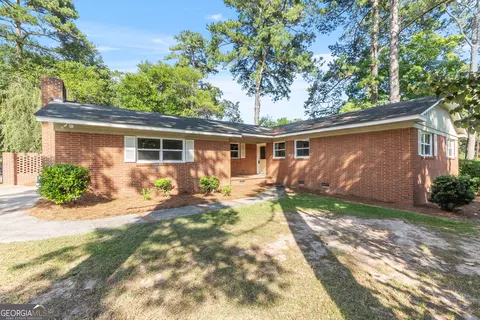 700 Engram St, Montezuma, GA 31063