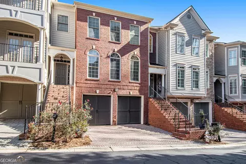 5453 Battery Ln # 20, Atlanta, GA 30342