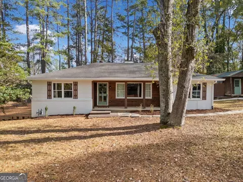 4760 Hillside Dr, Acworth, GA 30101